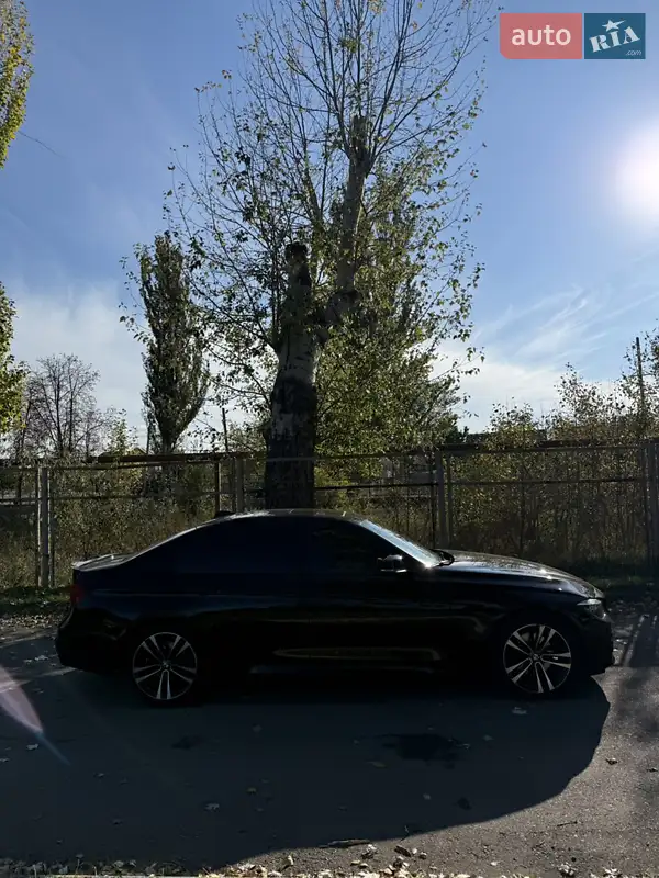 BMW 3 Series 2017 VIN WBA8B9C5XJK886405 фото оголошення 9 з 70