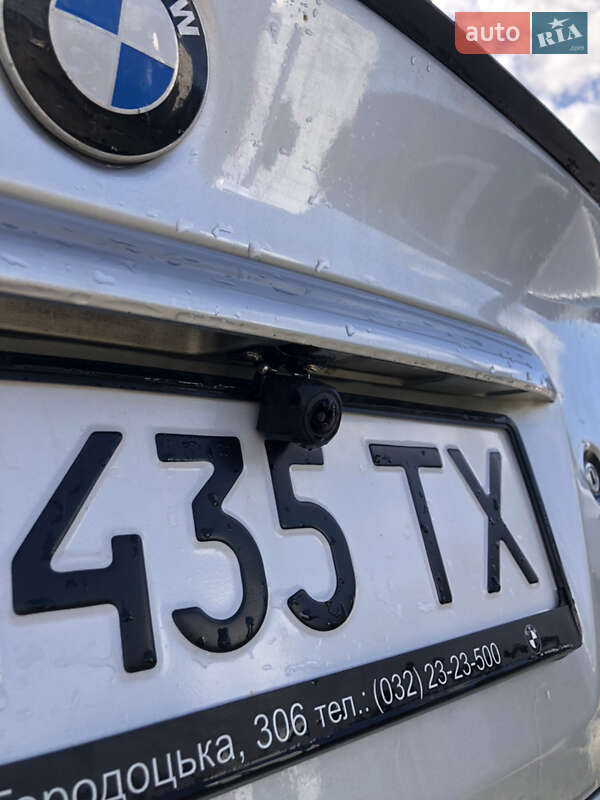 Седан BMW 3 Series 2004 в Львові