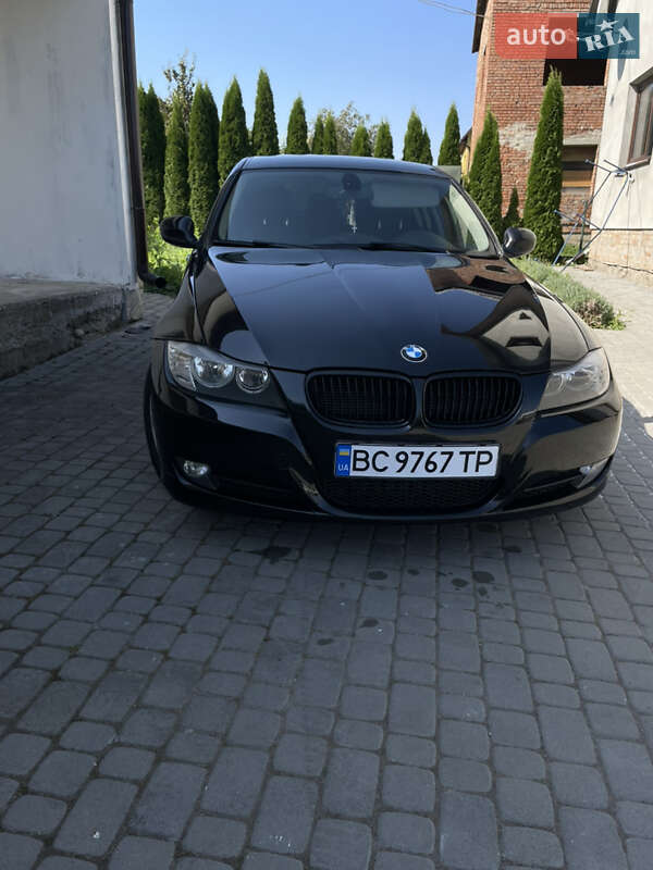 Седан BMW 3 Series 2010 в Львове фото 8 Седан BMW 3 Series 2010 в Львове