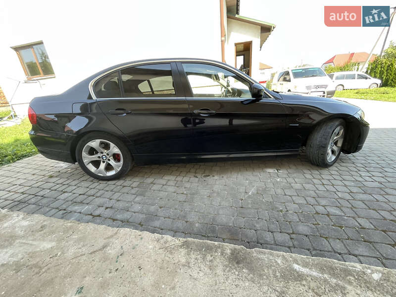 Седан BMW 3 Series 2010 в Львове фото 3 Седан BMW 3 Series 2010 в Львове