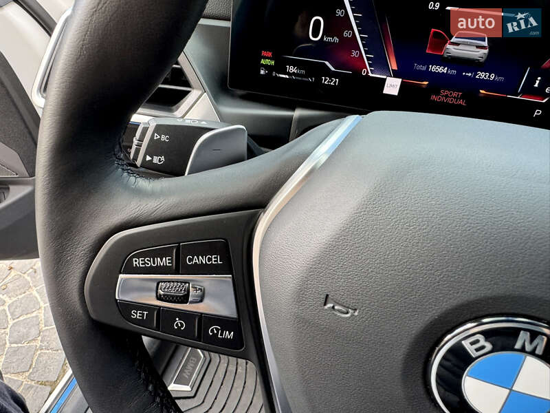 Седан BMW 3 Series 2023 в Львові