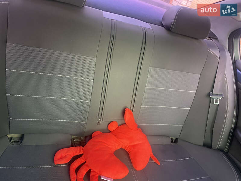 Седан BMW 3 Series 2002 в Николаеве