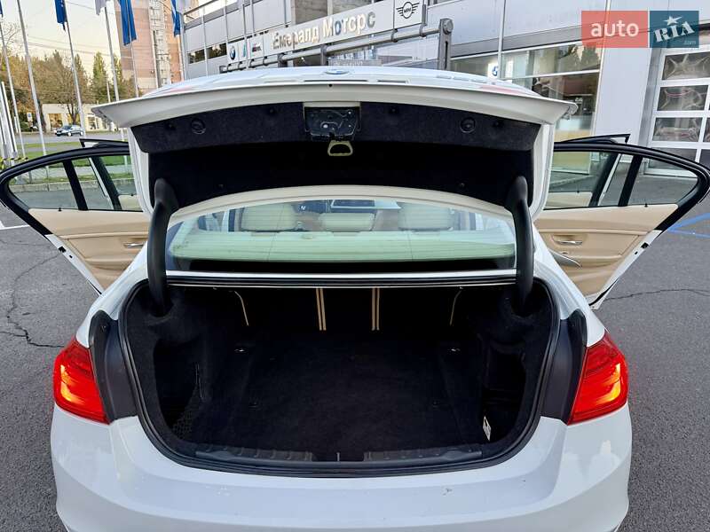 Седан BMW 3 Series 2012 в Одессе фото 39 Седан BMW 3 Series 2012 в Одессе