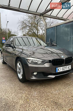 Седан BMW 3 Series 2013 в Киеве