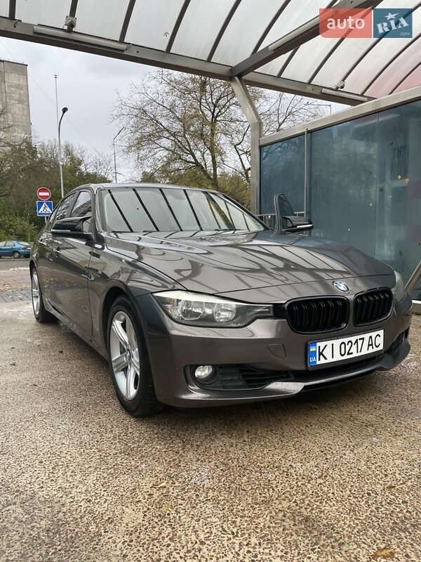 BMW 3 Series 2013