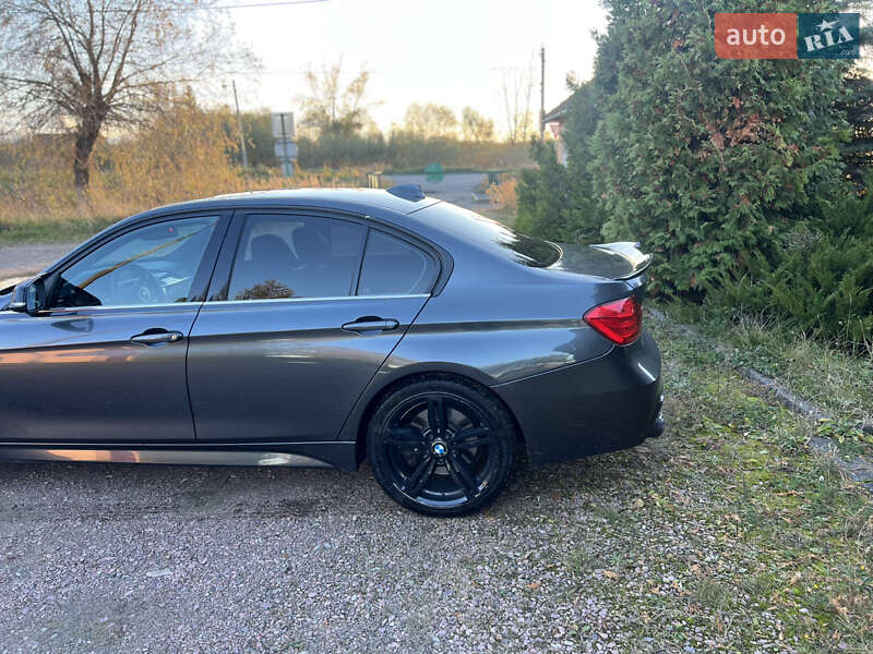Седан BMW 3 Series 2015 в Трускавце