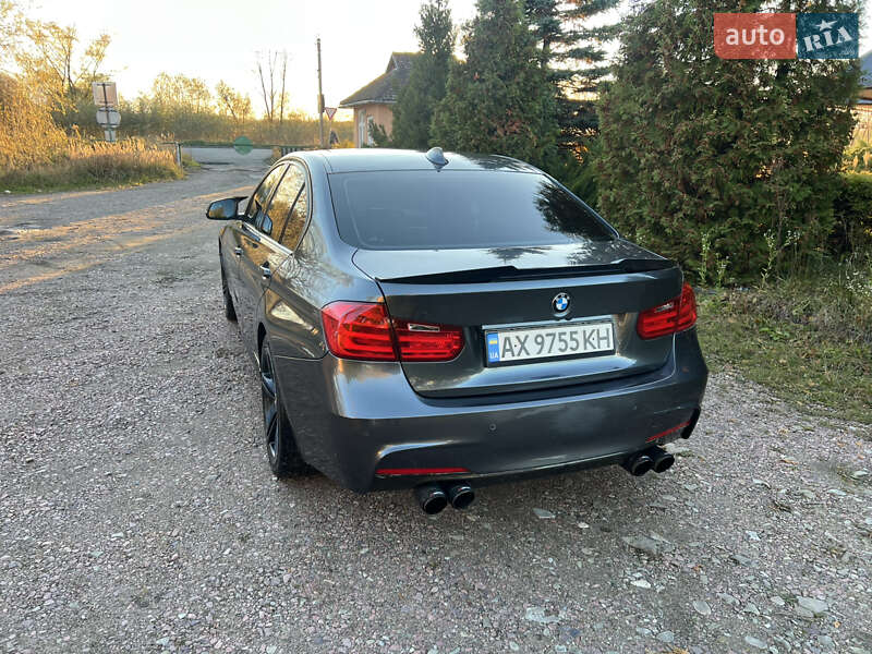 Седан BMW 3 Series 2015 в Трускавце