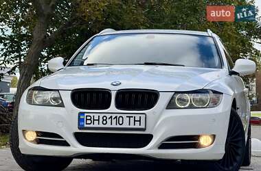 Универсал BMW 3 Series 2010 в 