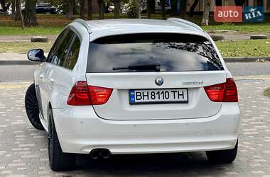 Универсал BMW 3 Series 2010 в 