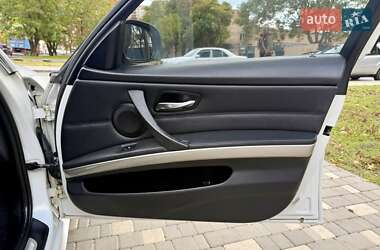 Универсал BMW 3 Series 2010 в 