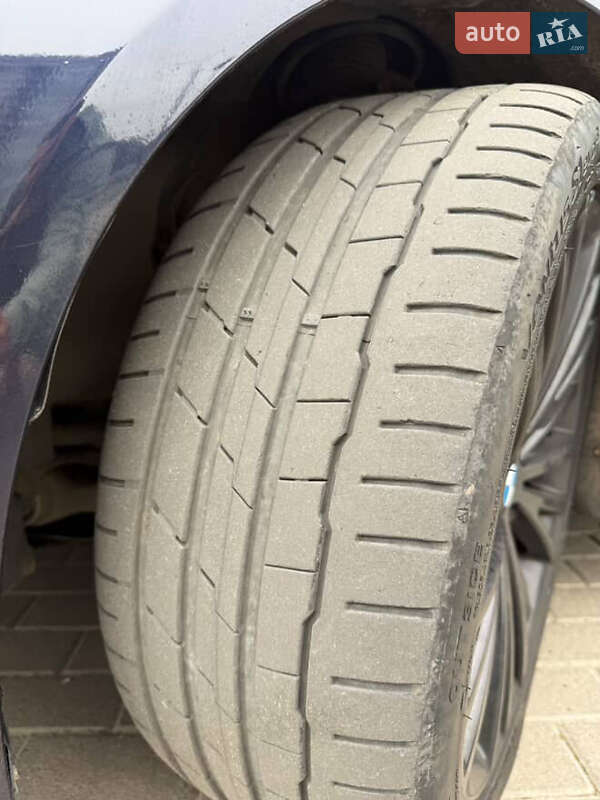 Седан BMW 3 Series 2015 в Хмельницькому