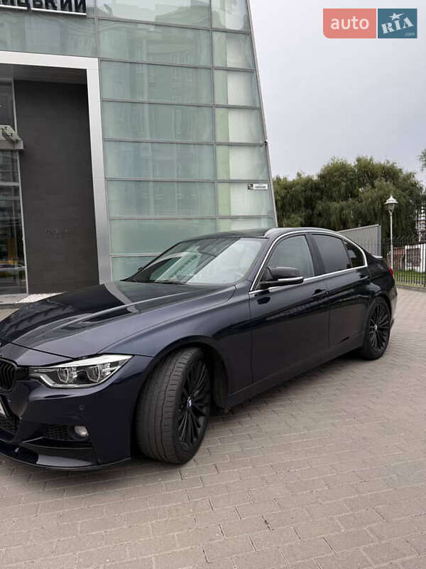 Седан BMW 3 Series 2015 в Хмельницькому