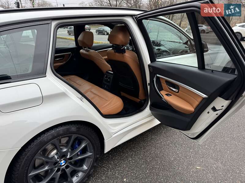 Універсал BMW 3 Series 2017 в Києві