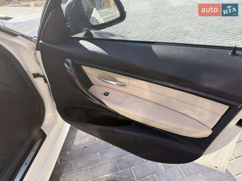 Седан BMW 3 Series 2014 в Вінниці