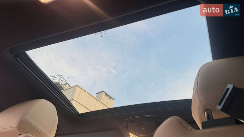 Седан BMW 3 Series 2019 в Черноморске