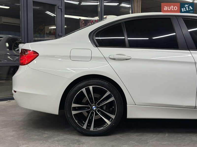 Седан BMW 3 Series 2012 в Одессе