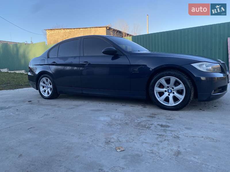Седан BMW 3 Series 2005 в Песчанке