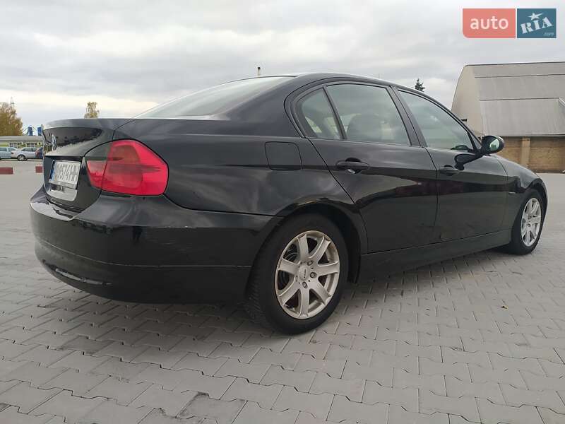 Седан BMW 3 Series 2008 в Луцке