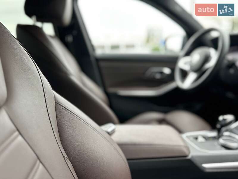 Седан BMW 3 Series 2021 в Киеве фото 23 Седан BMW 3 Series 2021 в Киеве