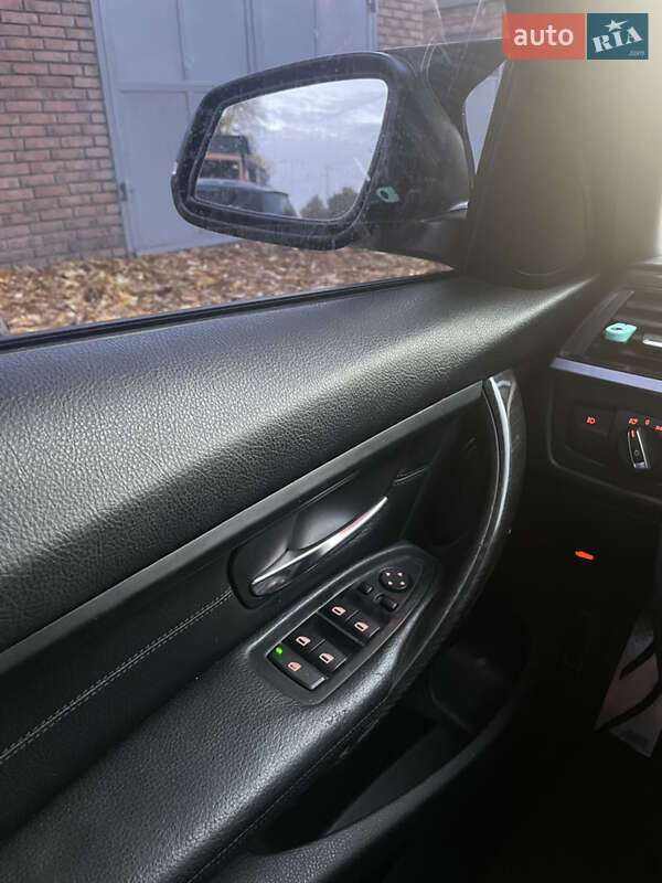 Седан BMW 3 Series 2014 в Харькове