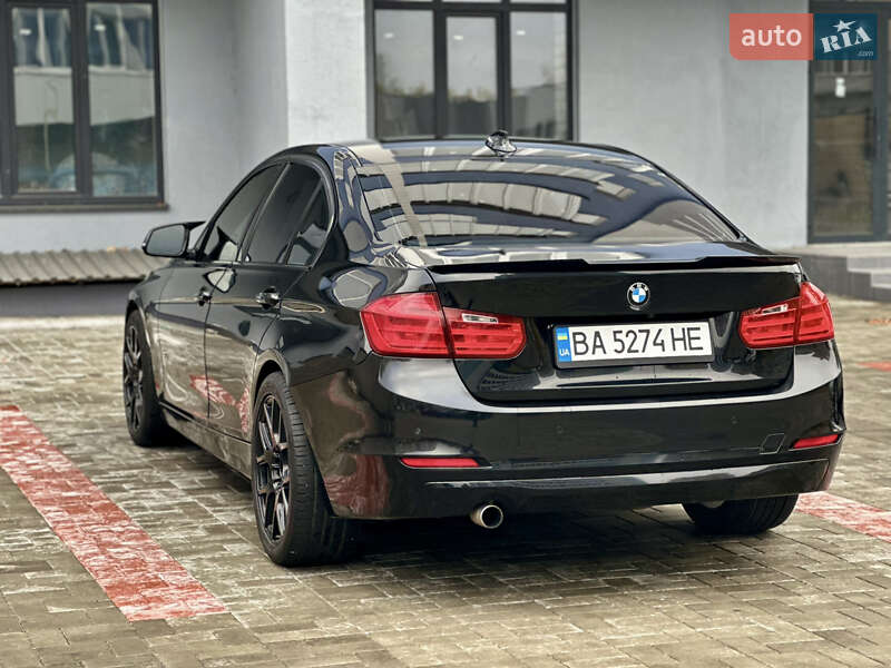 Седан BMW 3 Series 2015 в Черкассах фото 8 Седан BMW 3 Series 2015 в Черкассах