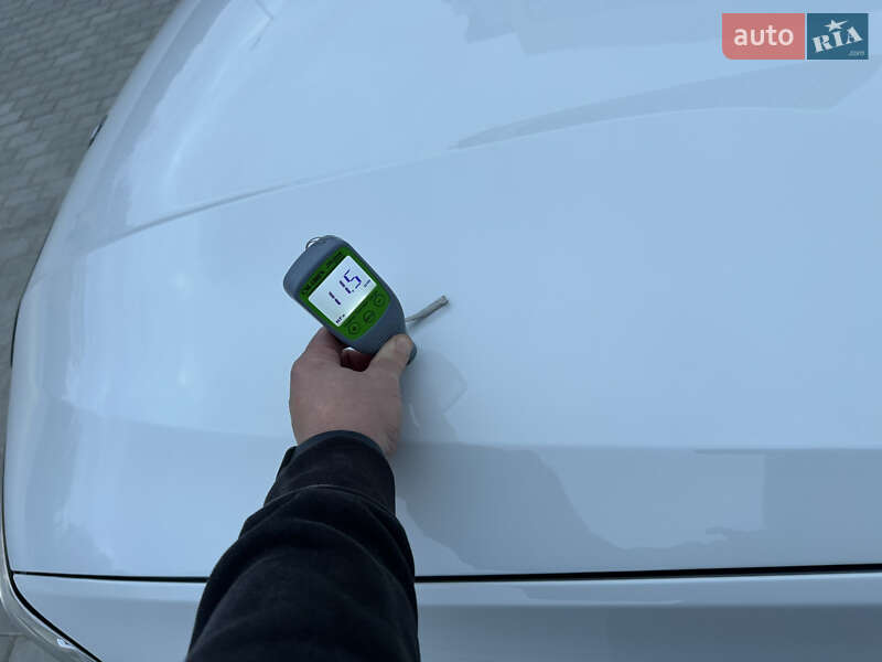 Седан BMW 3 Series 2022 в Виннице