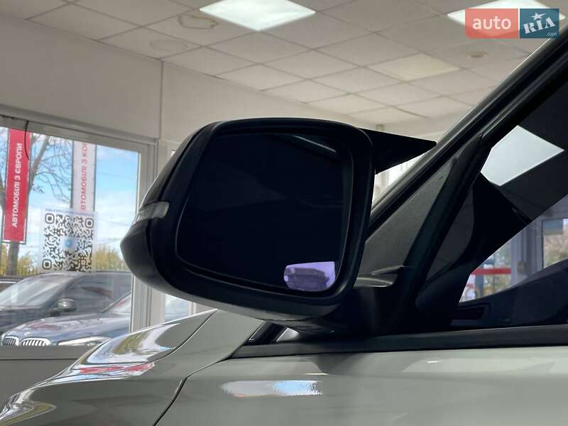 Седан BMW 3 Series 2017 в Киеве фото 15 Седан BMW 3 Series 2017 в Киеве