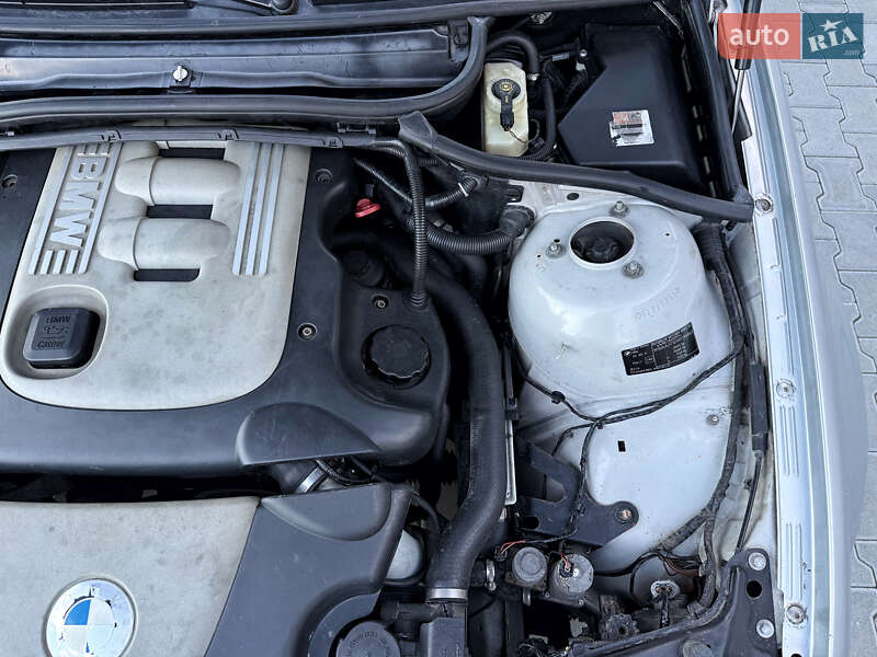 Универсал BMW 3 Series 2003 в Черновцах