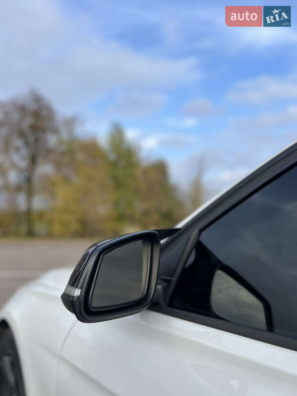 Седан BMW 3 Series 2014 в Ровно