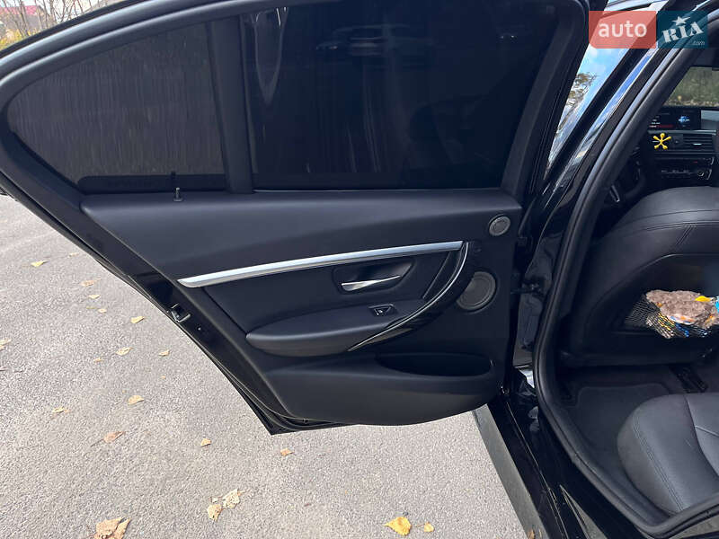 Седан BMW 3 Series 2017 в Вінниці фото 11 Седан BMW 3 Series 2017 в Вінниці