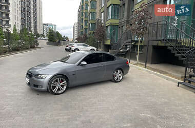 Купе BMW 3 Series 2007 в Киеве Купе BMW 3 Series 2007 в Киеве