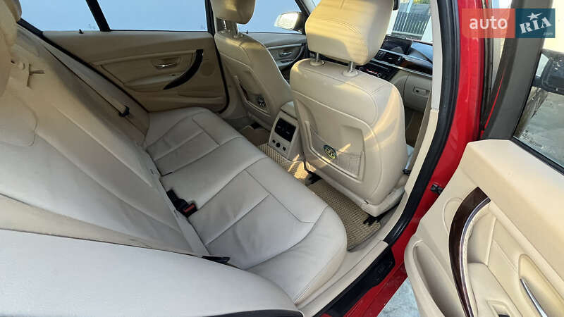 Седан BMW 3 Series 2012 в Белой Церкви