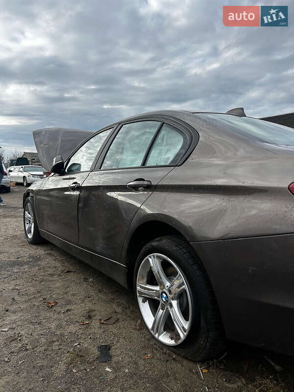 Седан BMW 3 Series 2013 в Киеве фото 4 Седан BMW 3 Series 2013 в Киеве