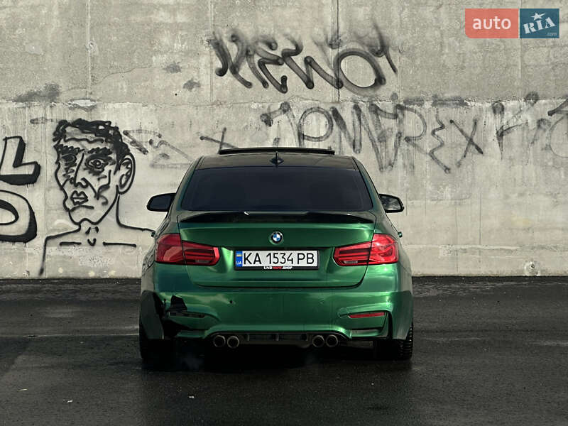 Седан BMW 3 Series 2015 в Львове