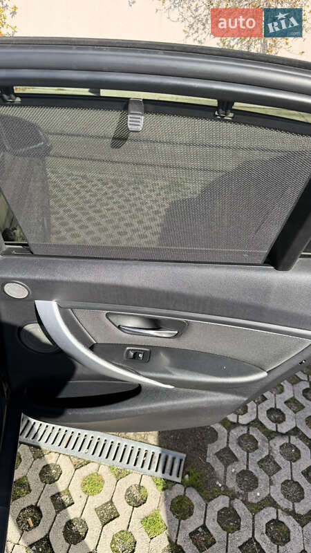 Седан BMW 3 Series 2013 в Сваляве