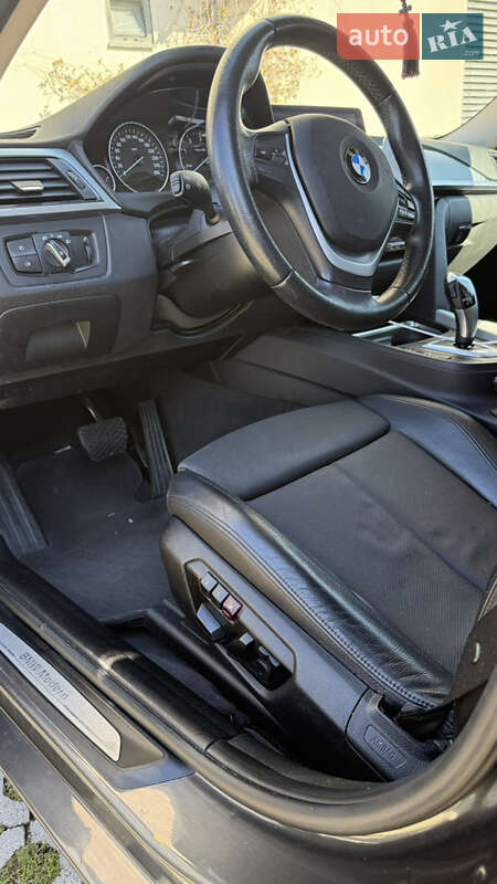 Седан BMW 3 Series 2013 в Сваляве