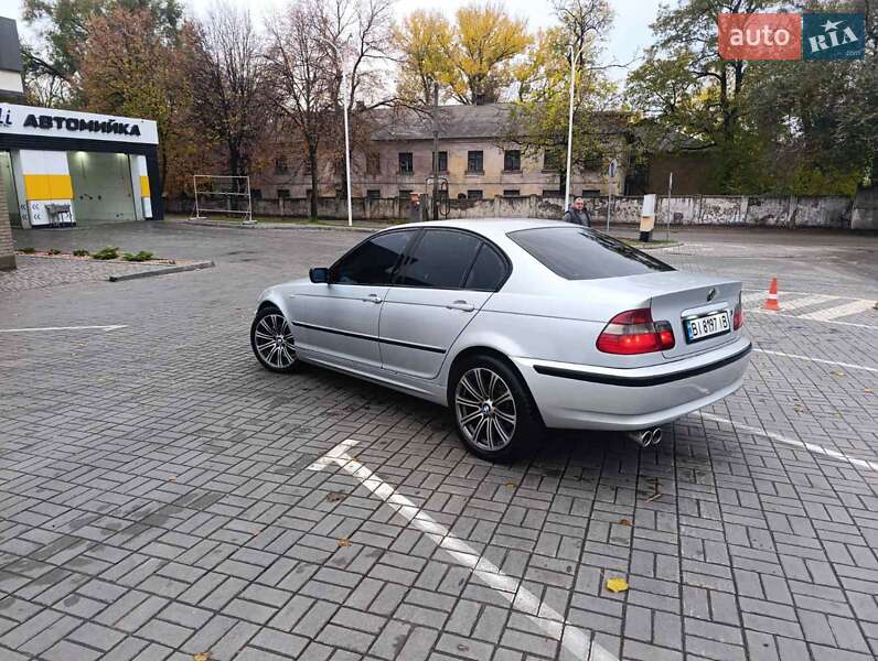 Седан BMW 3 Series 2002 в Каменском