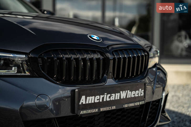 Седан BMW 3 Series 2019 в Черновцах
