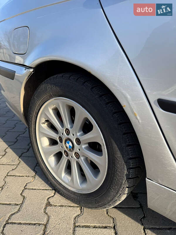 Седан BMW 3 Series 1999 в Черновцах