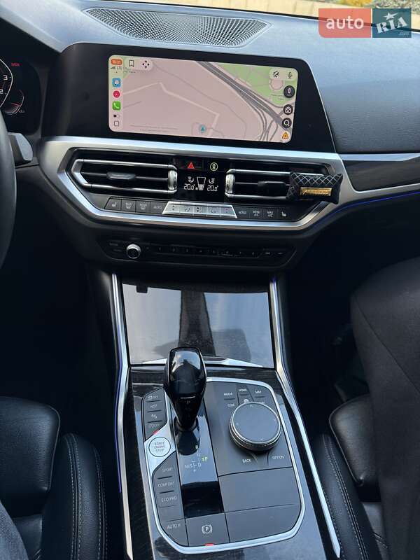 Седан BMW 3 Series 2021 в Киеве