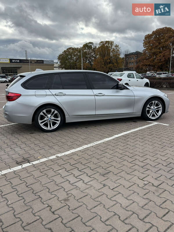 Універсал BMW 3 Series 2017 в Житомирі