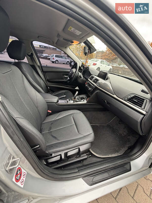Універсал BMW 3 Series 2017 в Житомирі