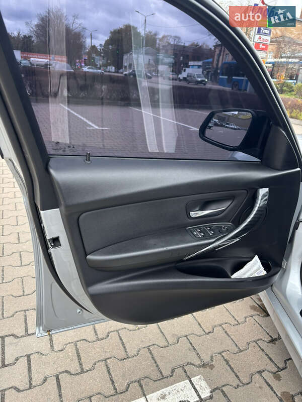 Універсал BMW 3 Series 2017 в Житомирі
