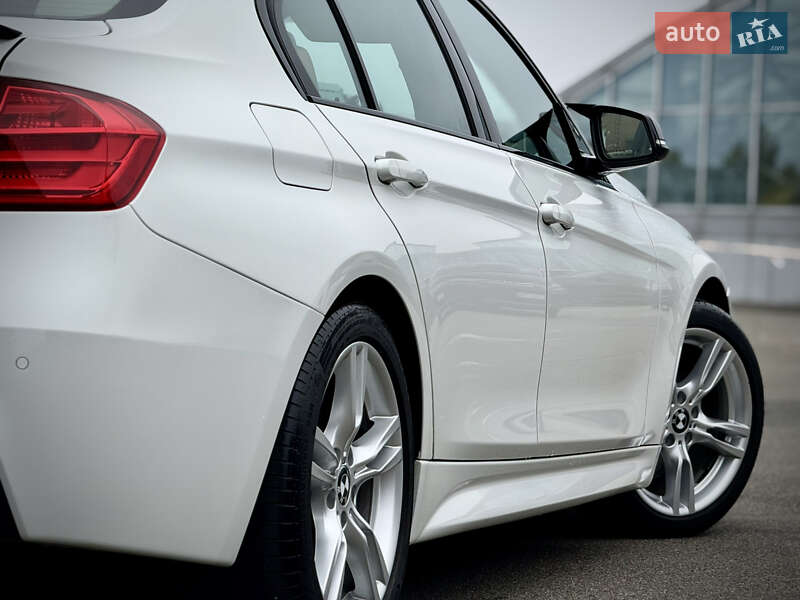 Седан BMW 3 Series 2014 в Киеве