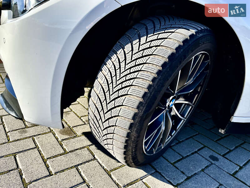 Седан BMW 3 Series 2014 в Львове