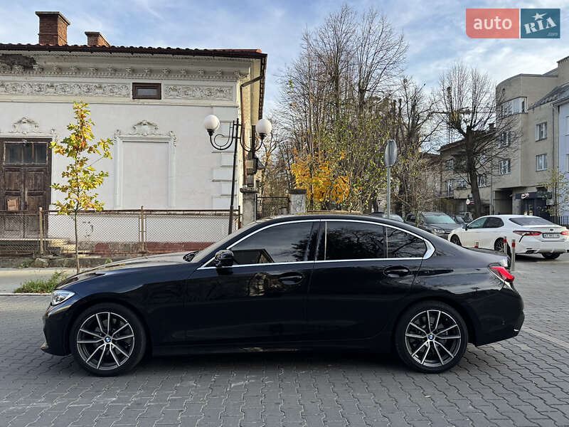 Седан BMW 3 Series 2021 в Ивано-Франковске