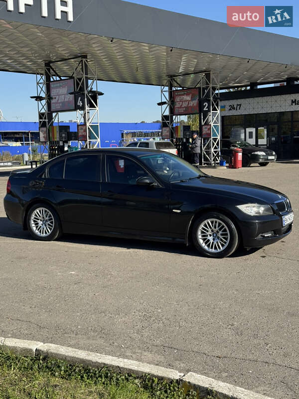 Седан BMW 3 Series 2005 в Дубно фото 5 Седан BMW 3 Series 2005 в Дубно