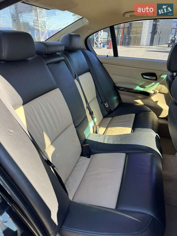 Седан BMW 3 Series 2005 в Дубно фото 22 Седан BMW 3 Series 2005 в Дубно