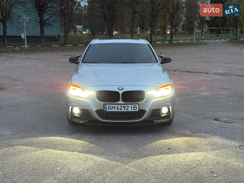 Седан BMW 3 Series 2017 в Житомире