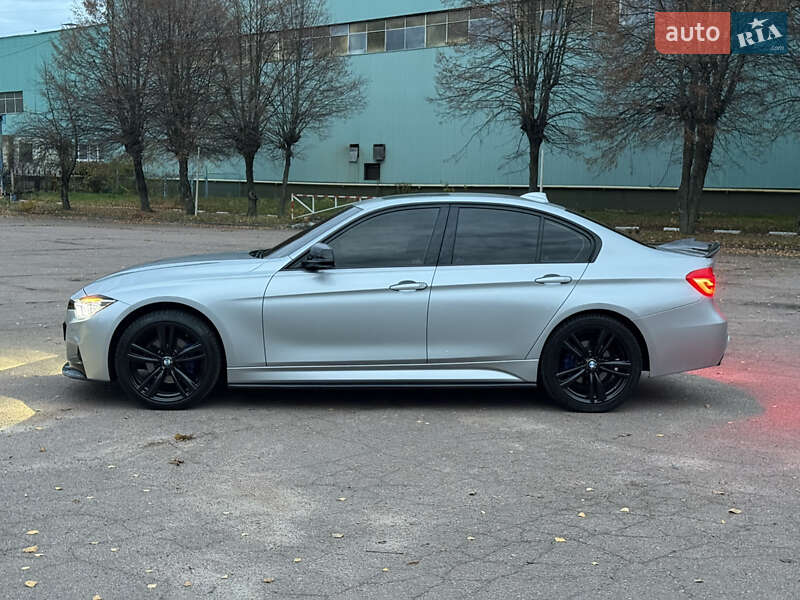 Седан BMW 3 Series 2017 в Житомире